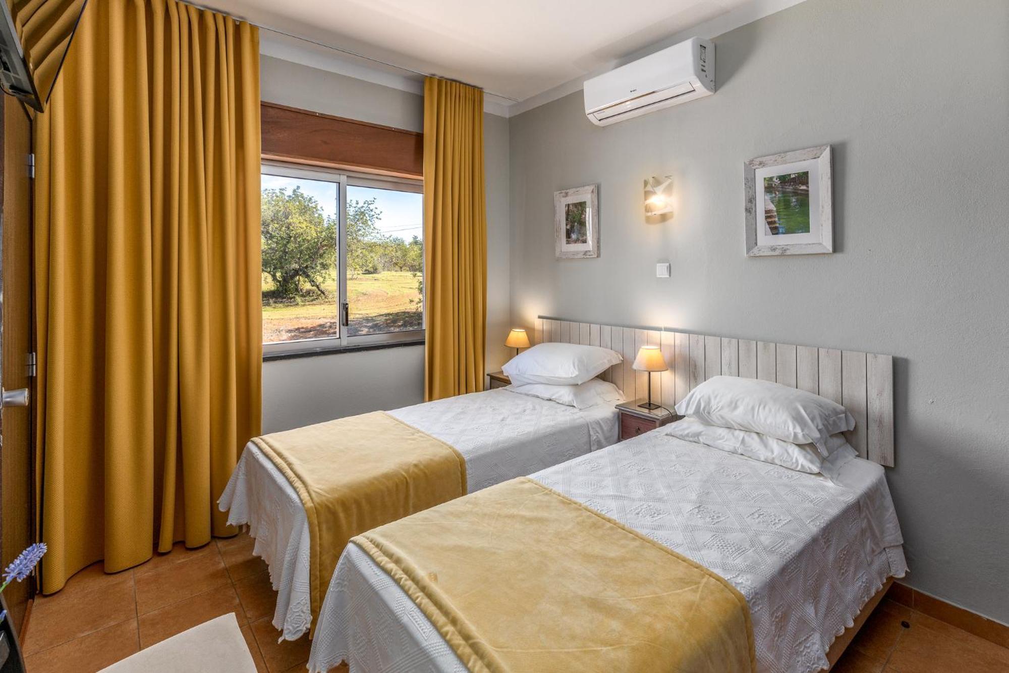 Guest House Oliveira Болікеймі Екстер'єр фото